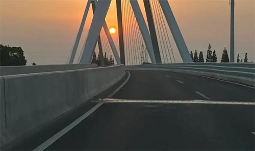 Դϲ